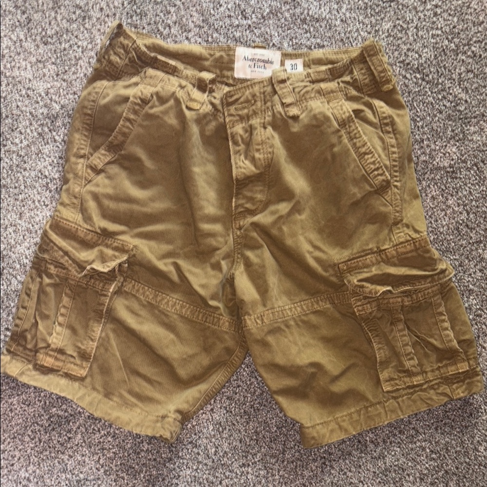 Khaki Brown Cargo Shorts Abercrombie & fitch 30 button fly